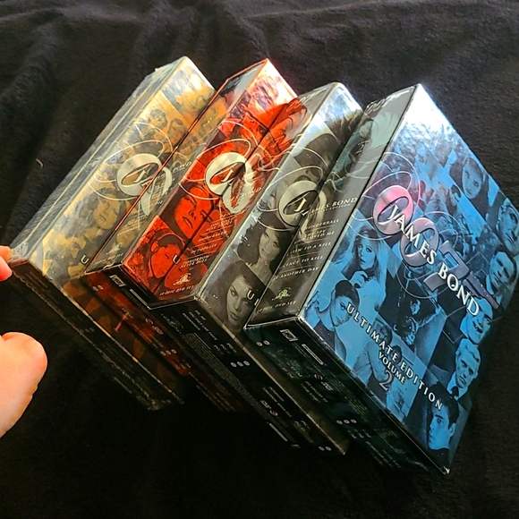 Full Set James Bond Movies 160 DVD - Picture 2 of 3